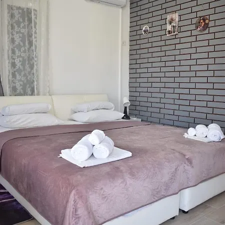 شقة Kuca Za Odmor Nada مارينا